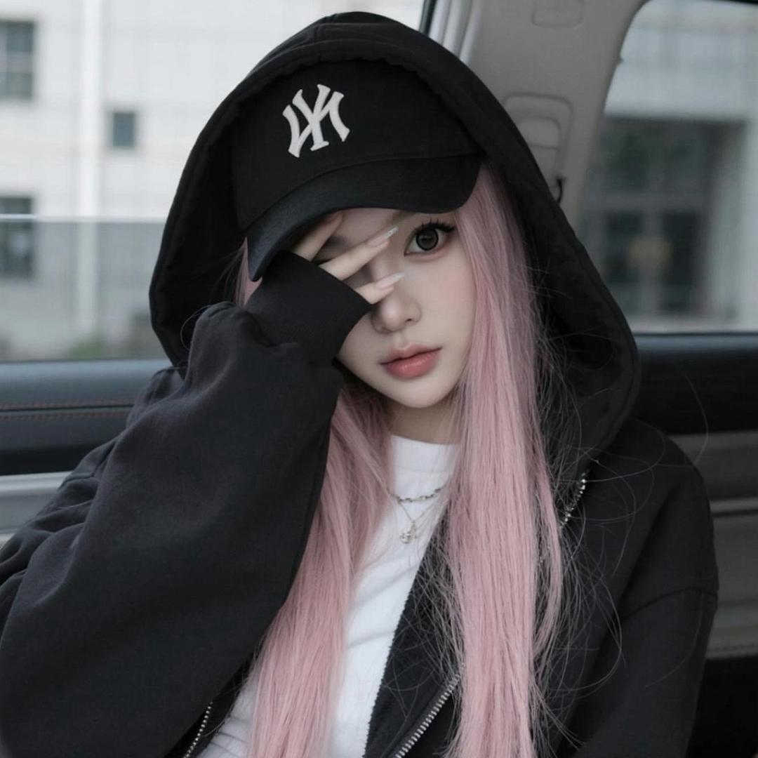 月亮上的小仙女🧚🏿‍♀️·