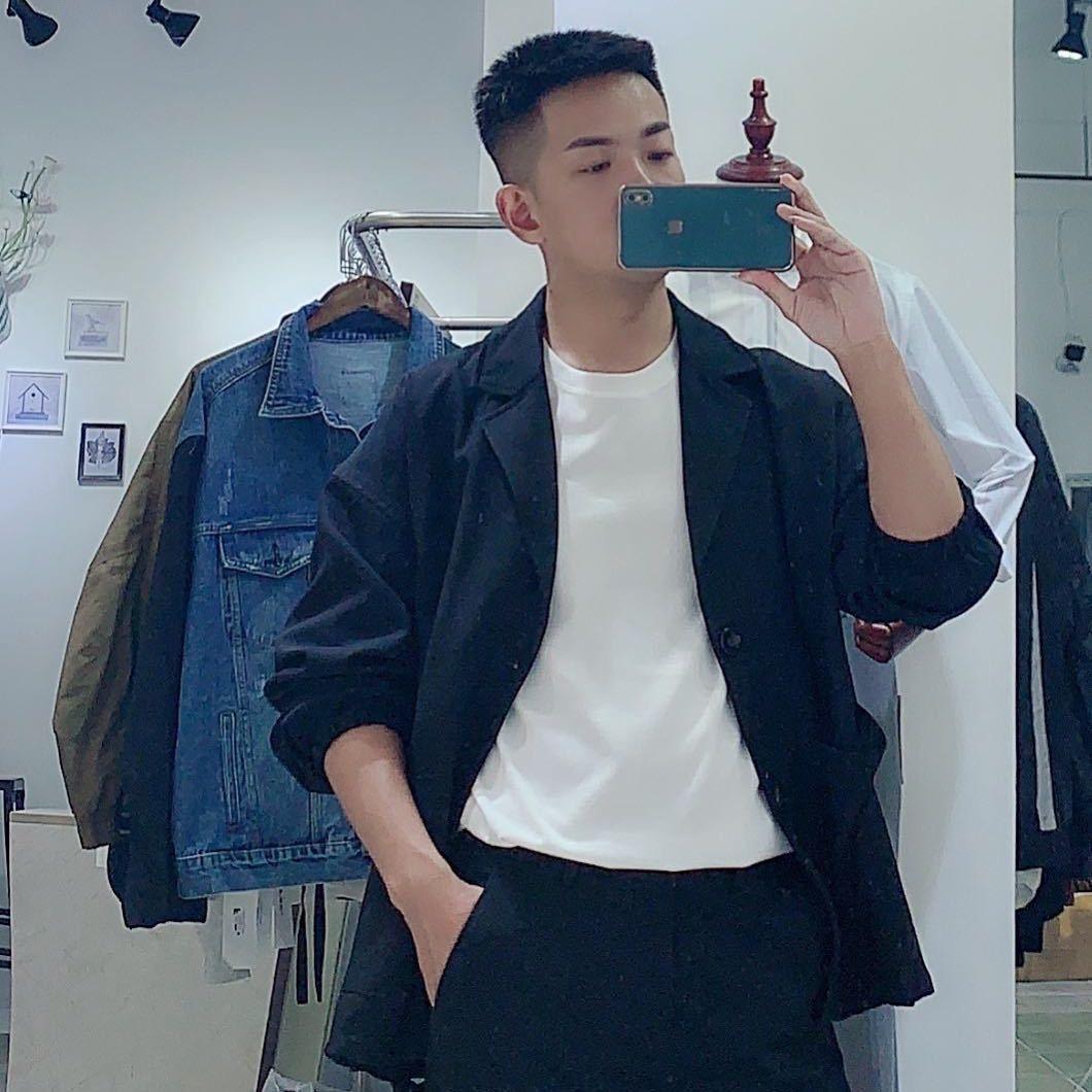 男颜服装店