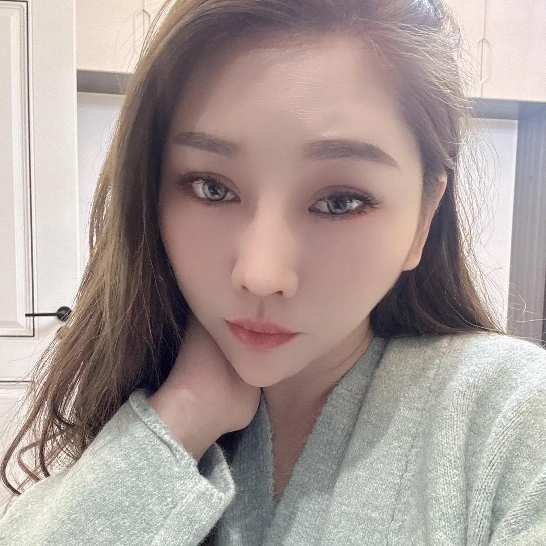 吉A谭小姐