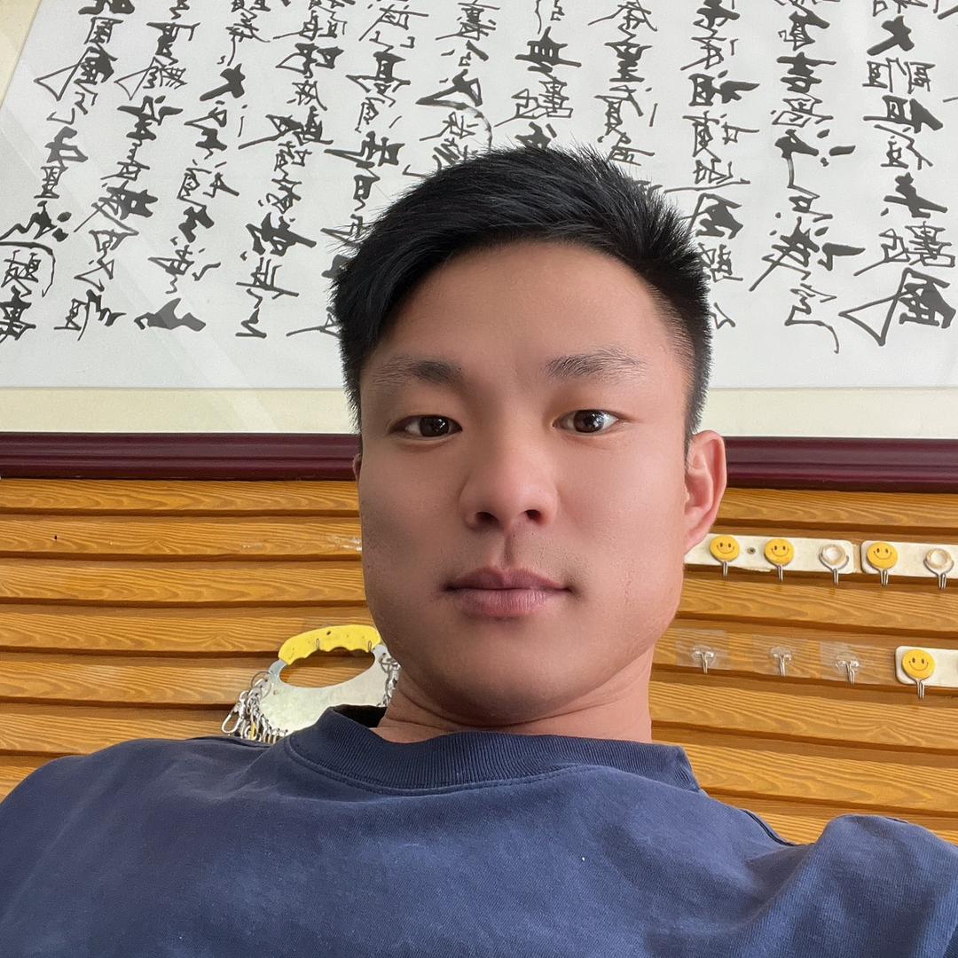 @请叫我靠谱哥