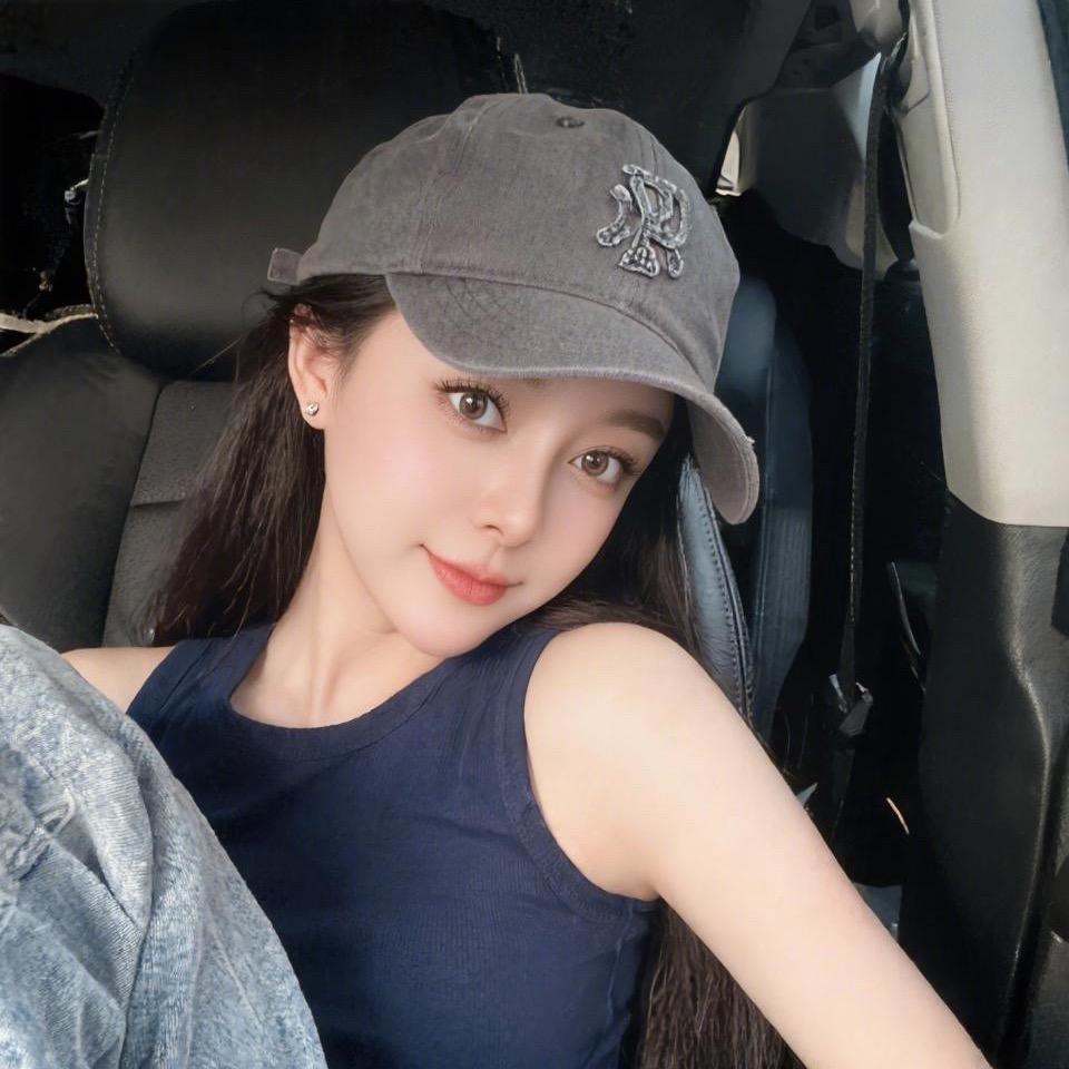 安安 💫