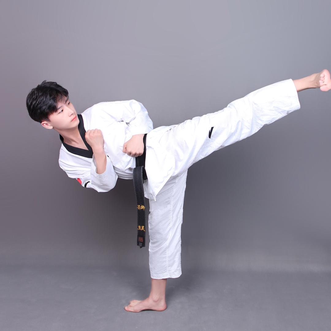 镇江出神跆拳道🥋柳教练