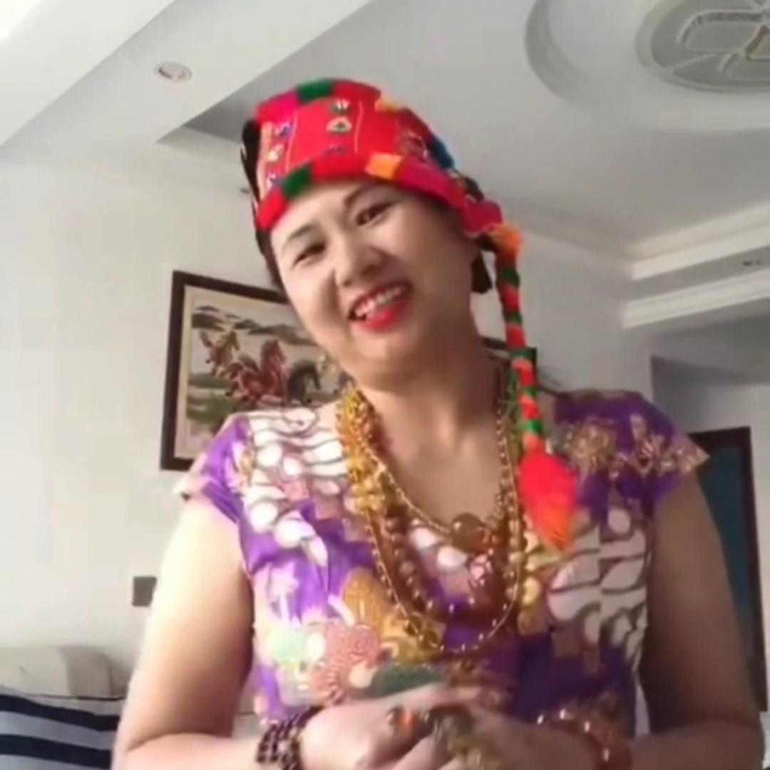董宝