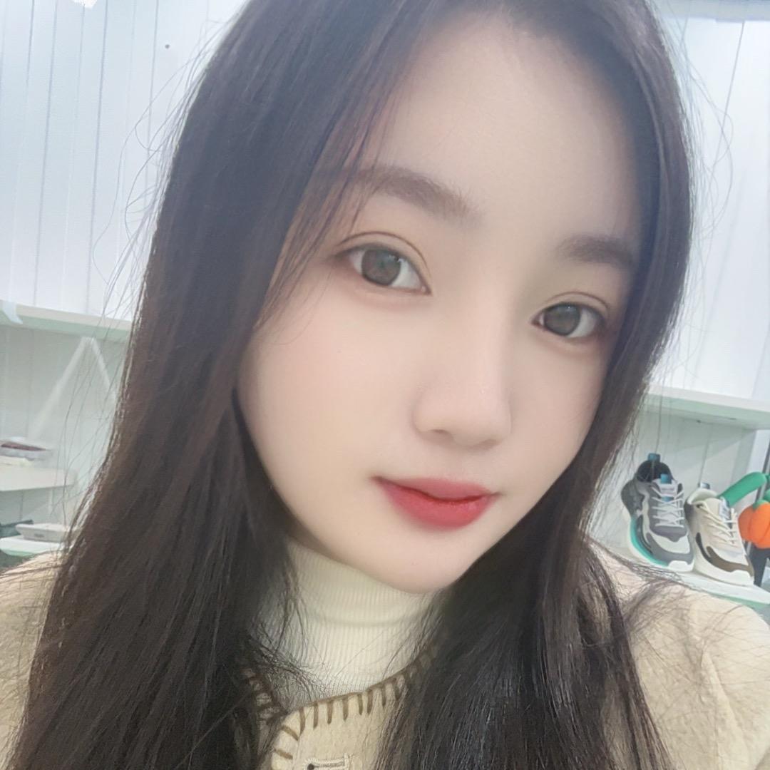 亚 楠💕
