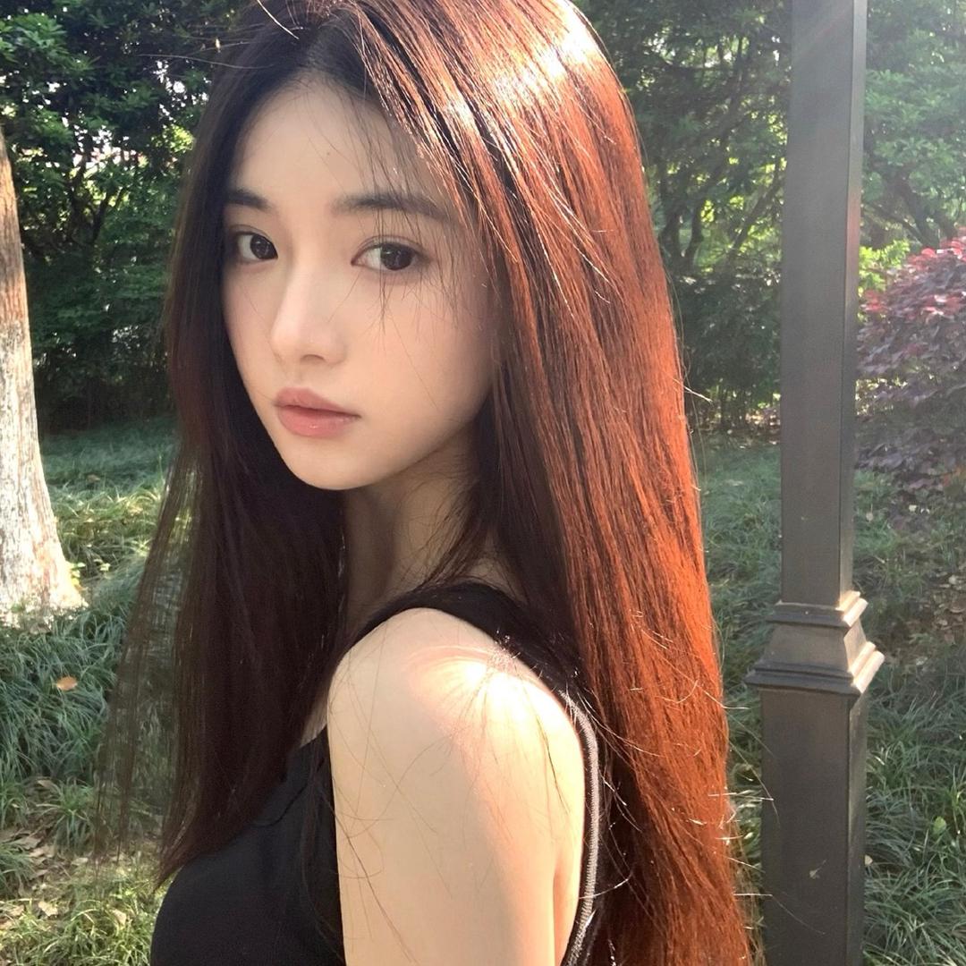 YiJUANn-