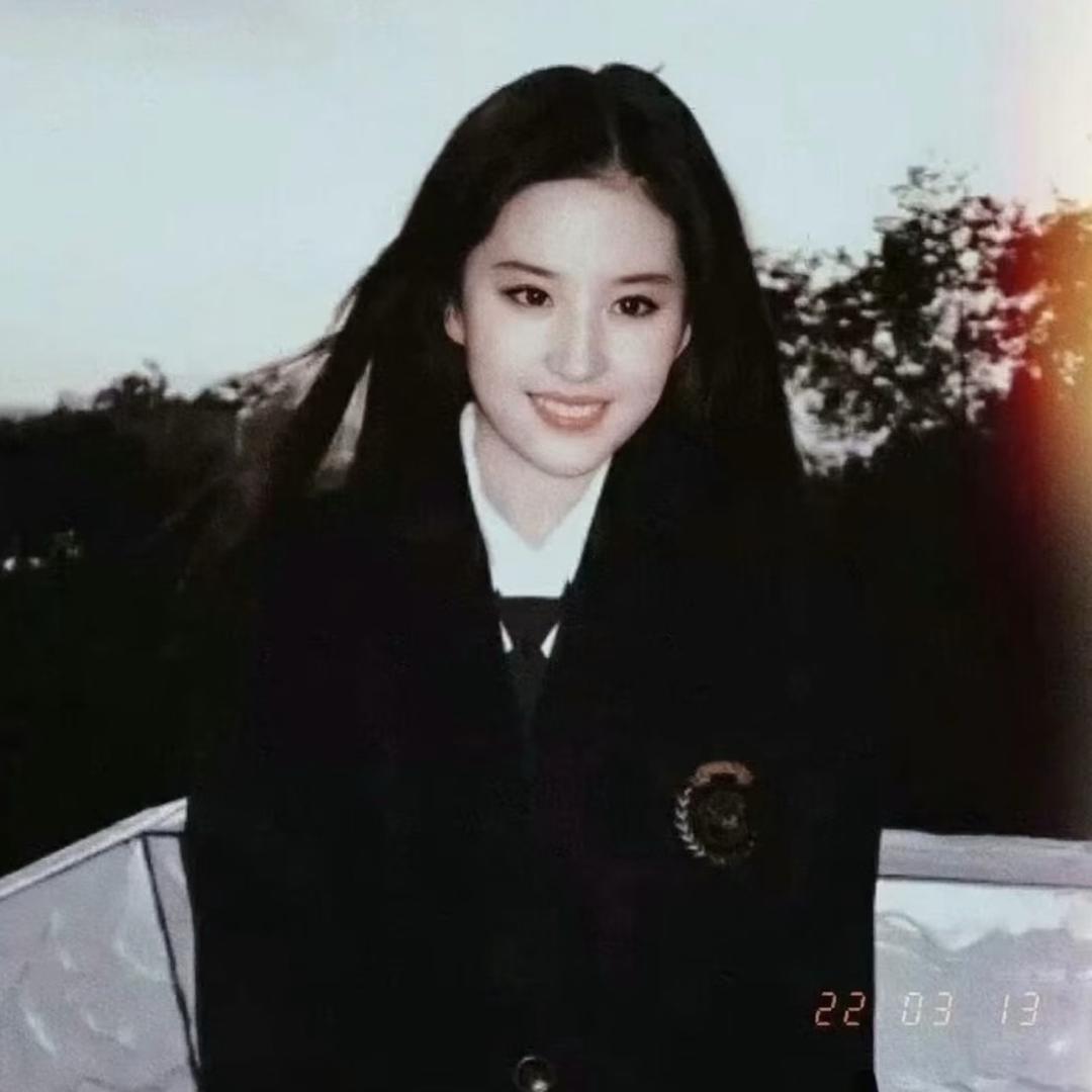 带ci的玫瑰
