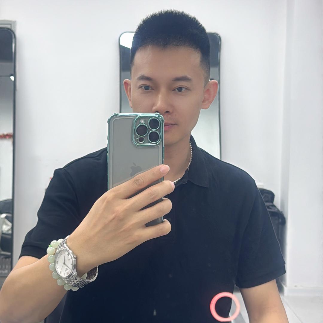新疆陈小哥