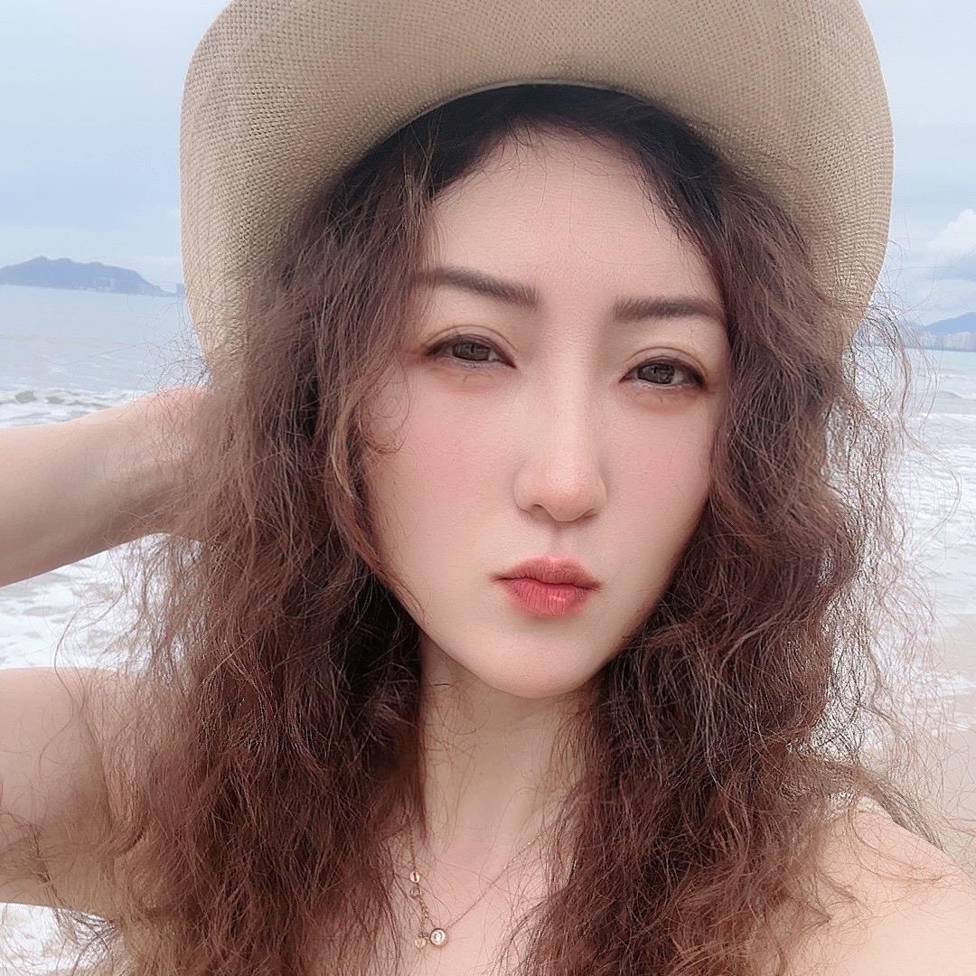 钱多多大小姐