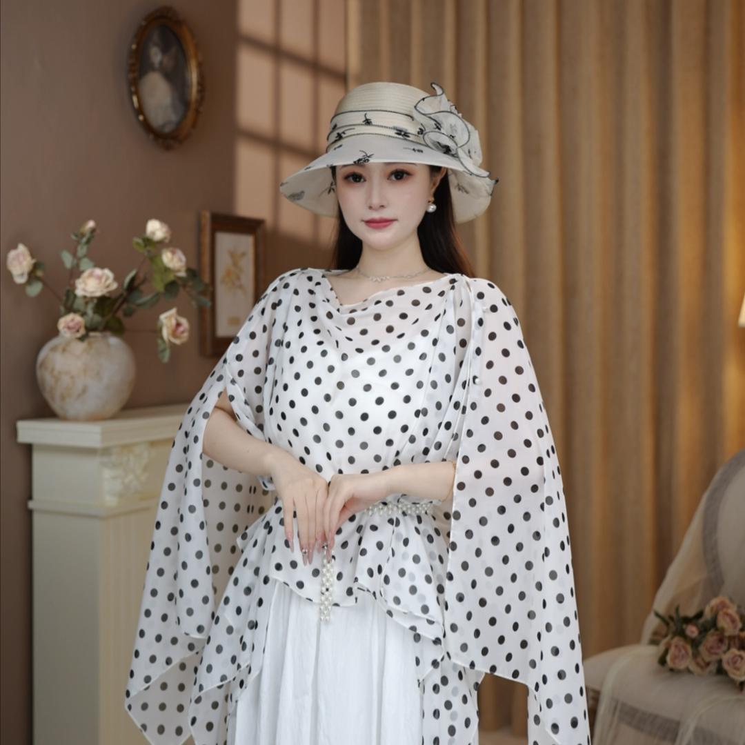 彩蝶服配