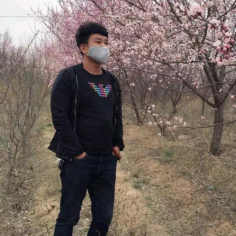 吉林万鑫汽贸 光哥