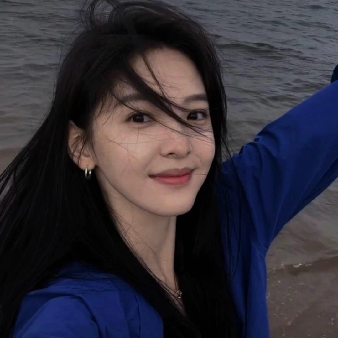 高冷美女🧚‍♀️