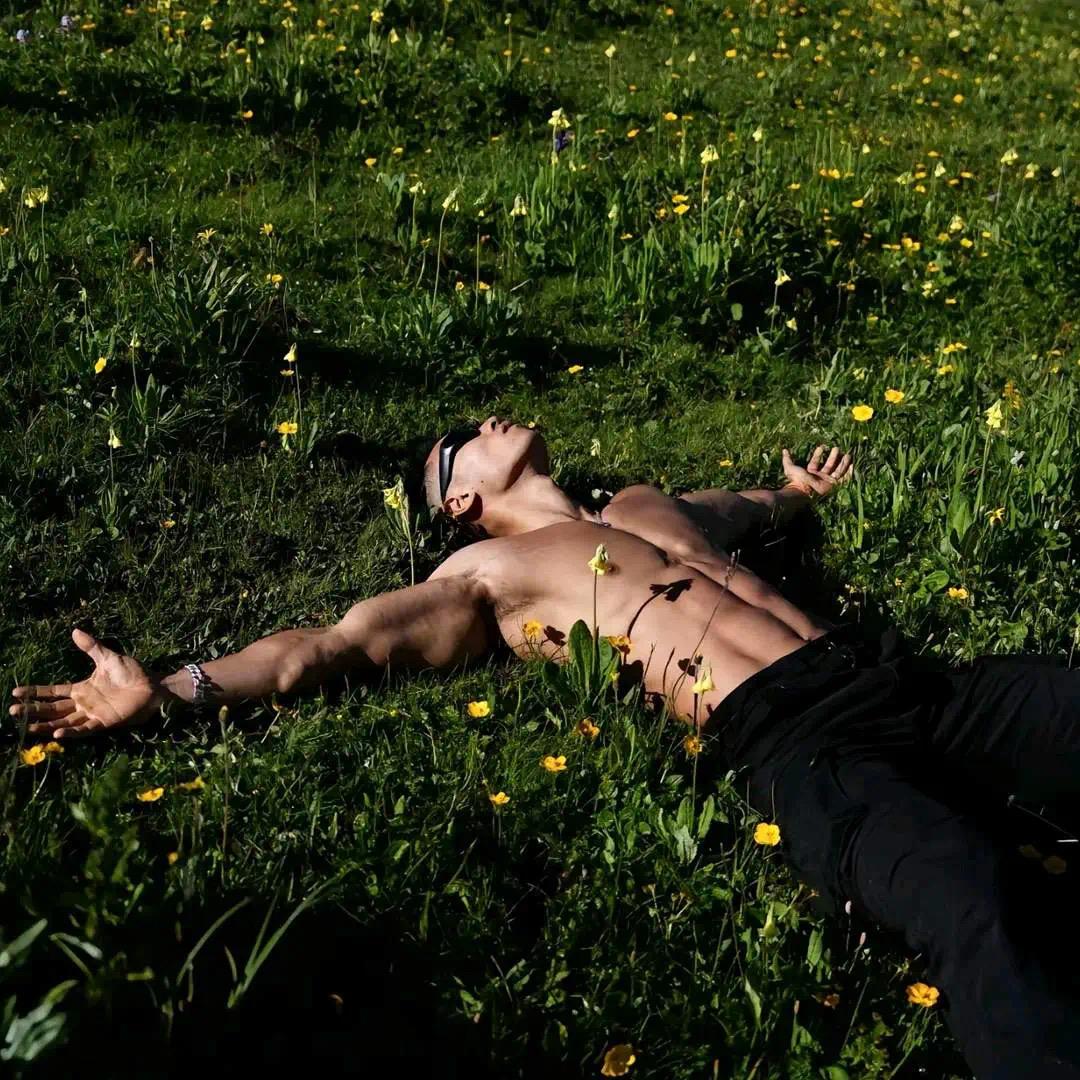 任荒山荒芜下去