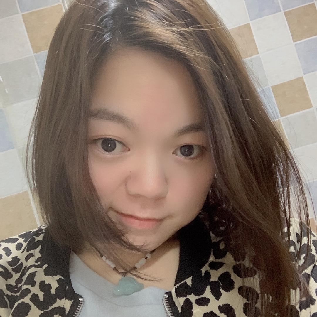 @爱吃西兰花的兔子🥦