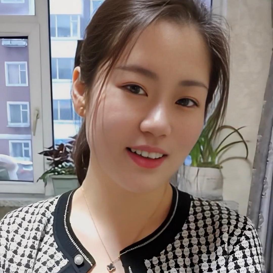 晓晓.