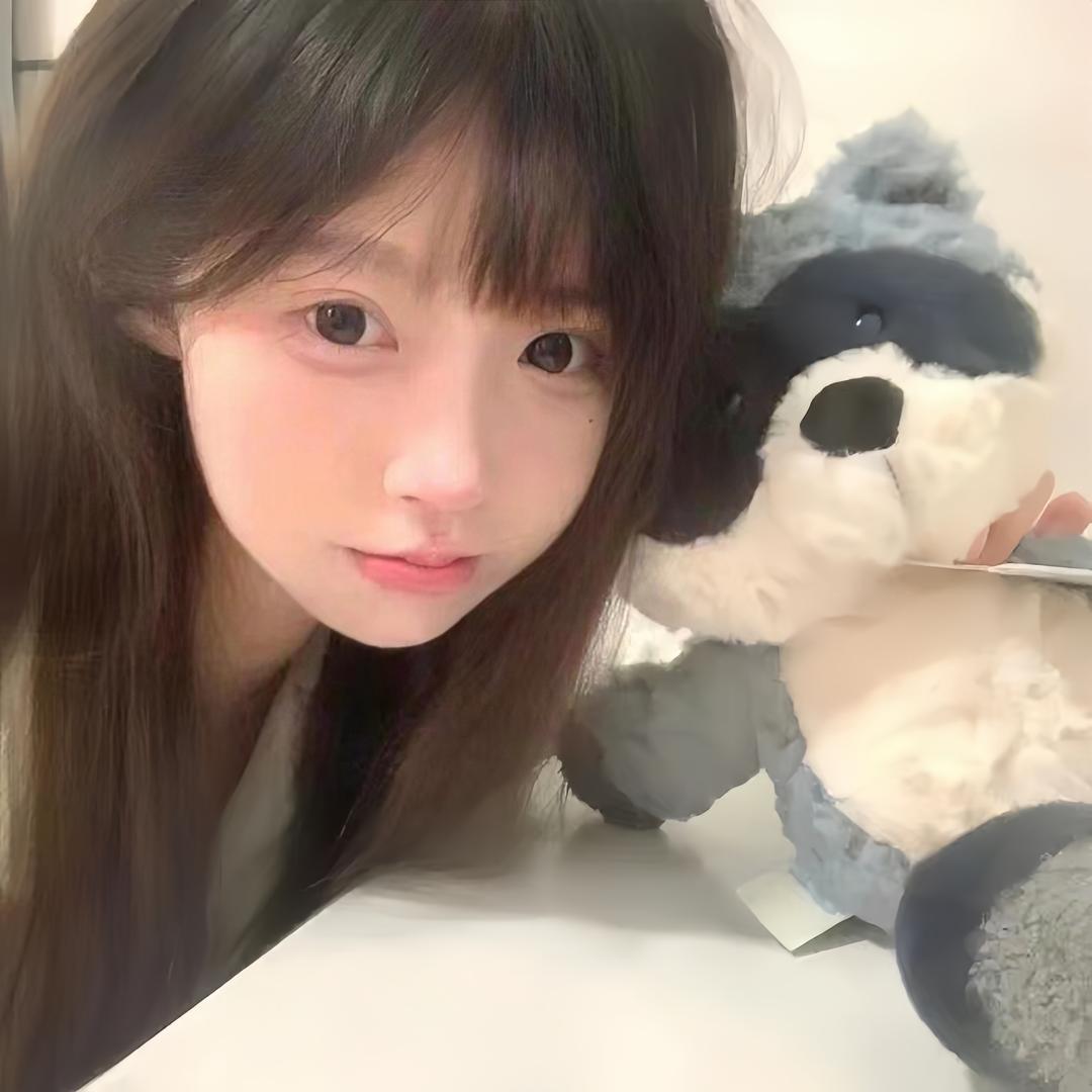 小猫 ￴￴ ￴￴ ￴