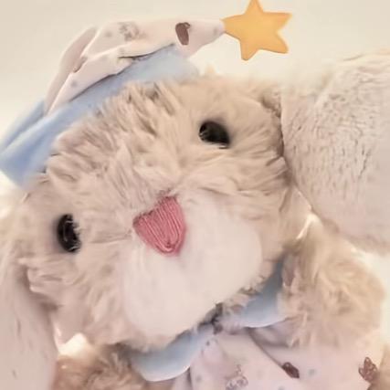 小璎．