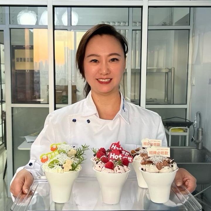 蛋糕姐（可颂蛋挞）