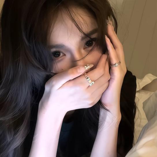 •小李⁷⁷