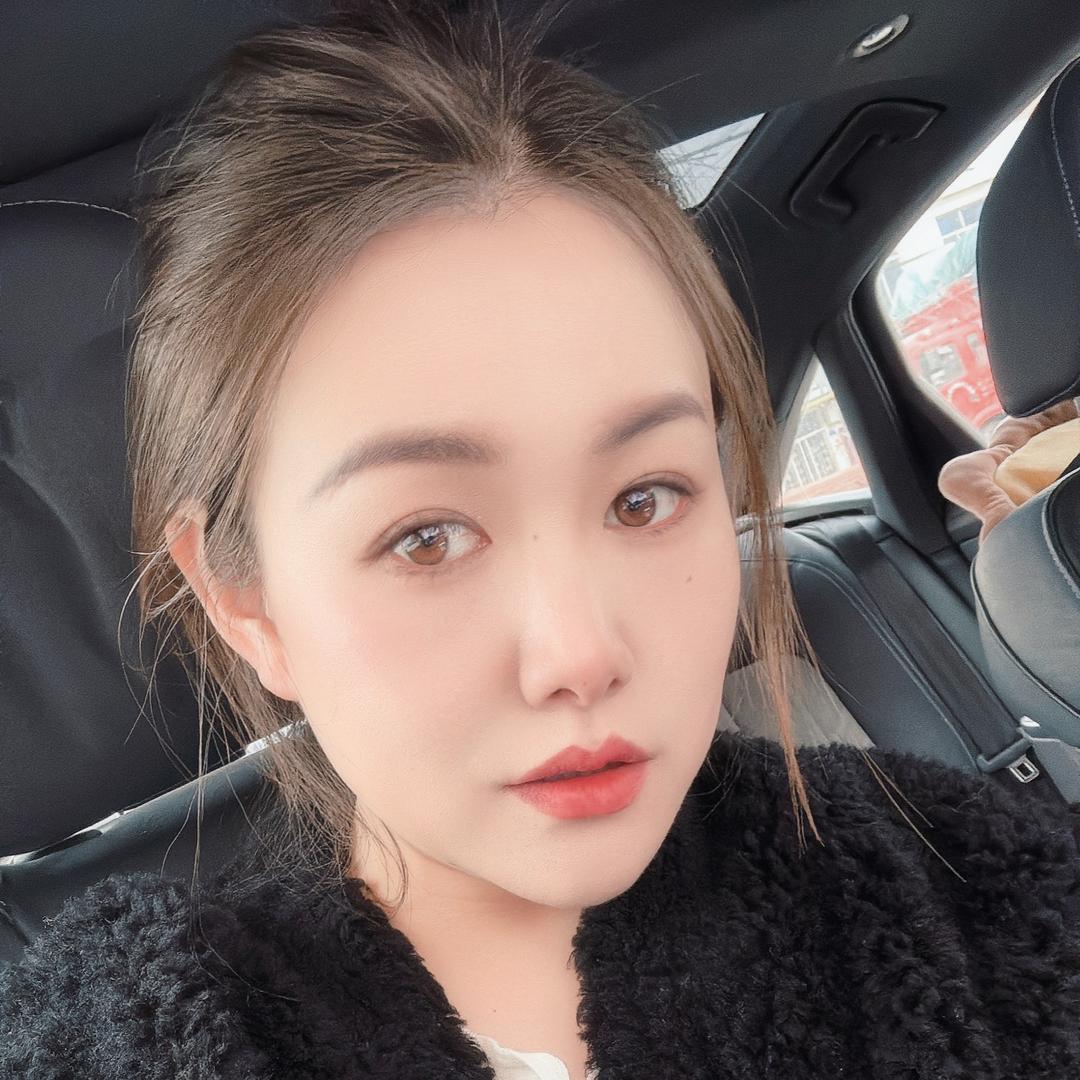 李小里