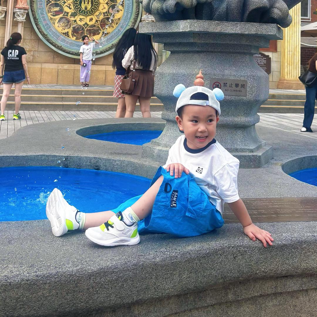 大倩家🍎有两娃