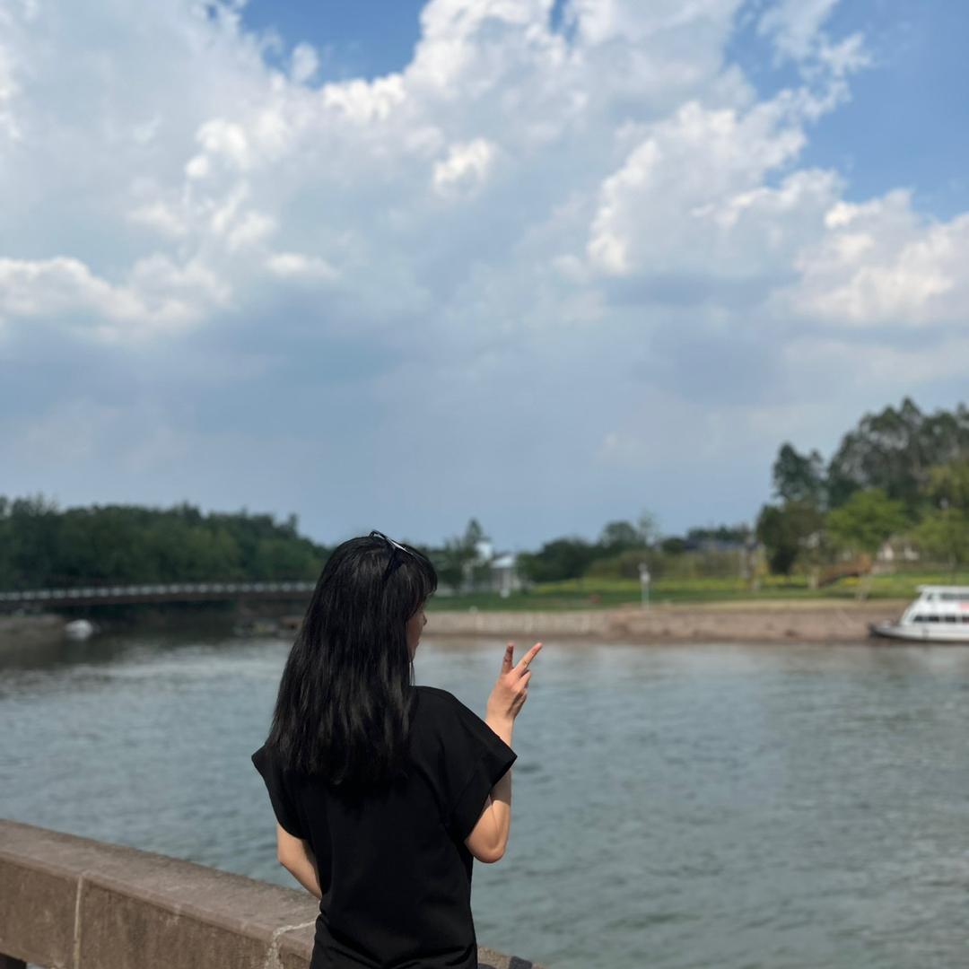 问君小姐姐
