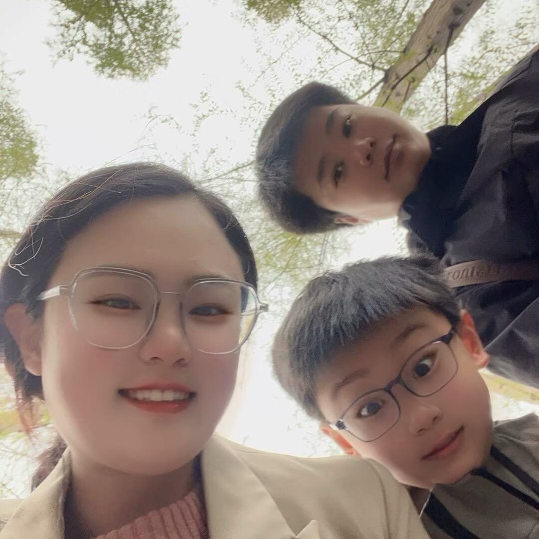 ☀️蒋莹莹🍀（拒绝私聊）