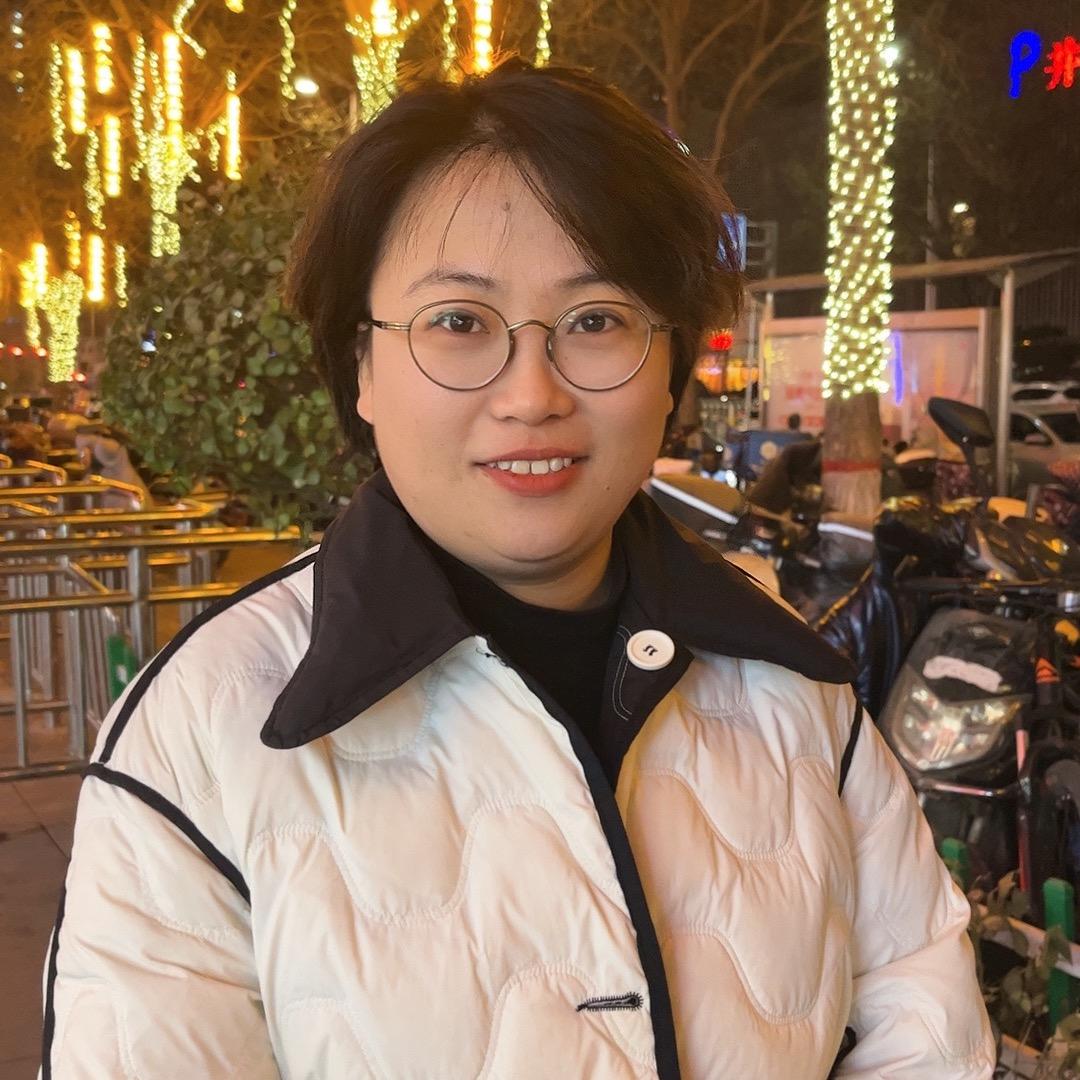 君君的霞姐重庆麻辣烫