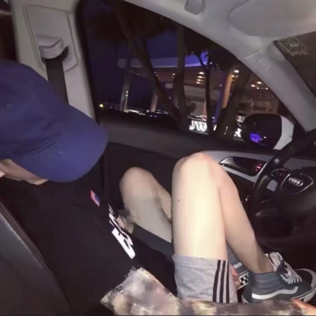 打不赢就吐口水.