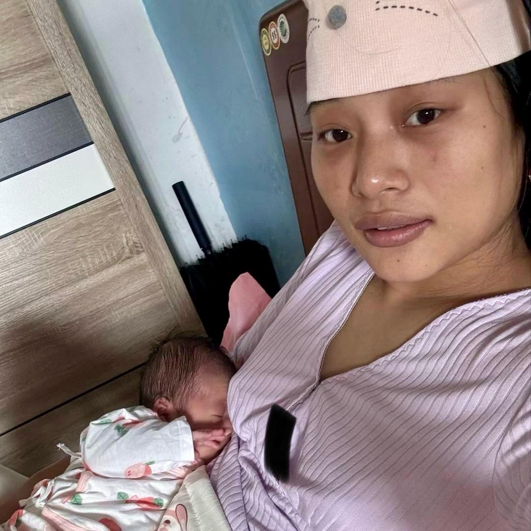 小丽（二婚四个娃）