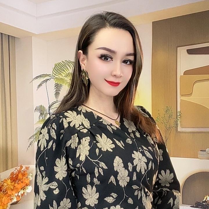 法依扎服装店西美丽