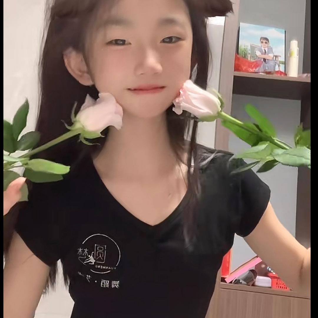 颖子~超甜呀