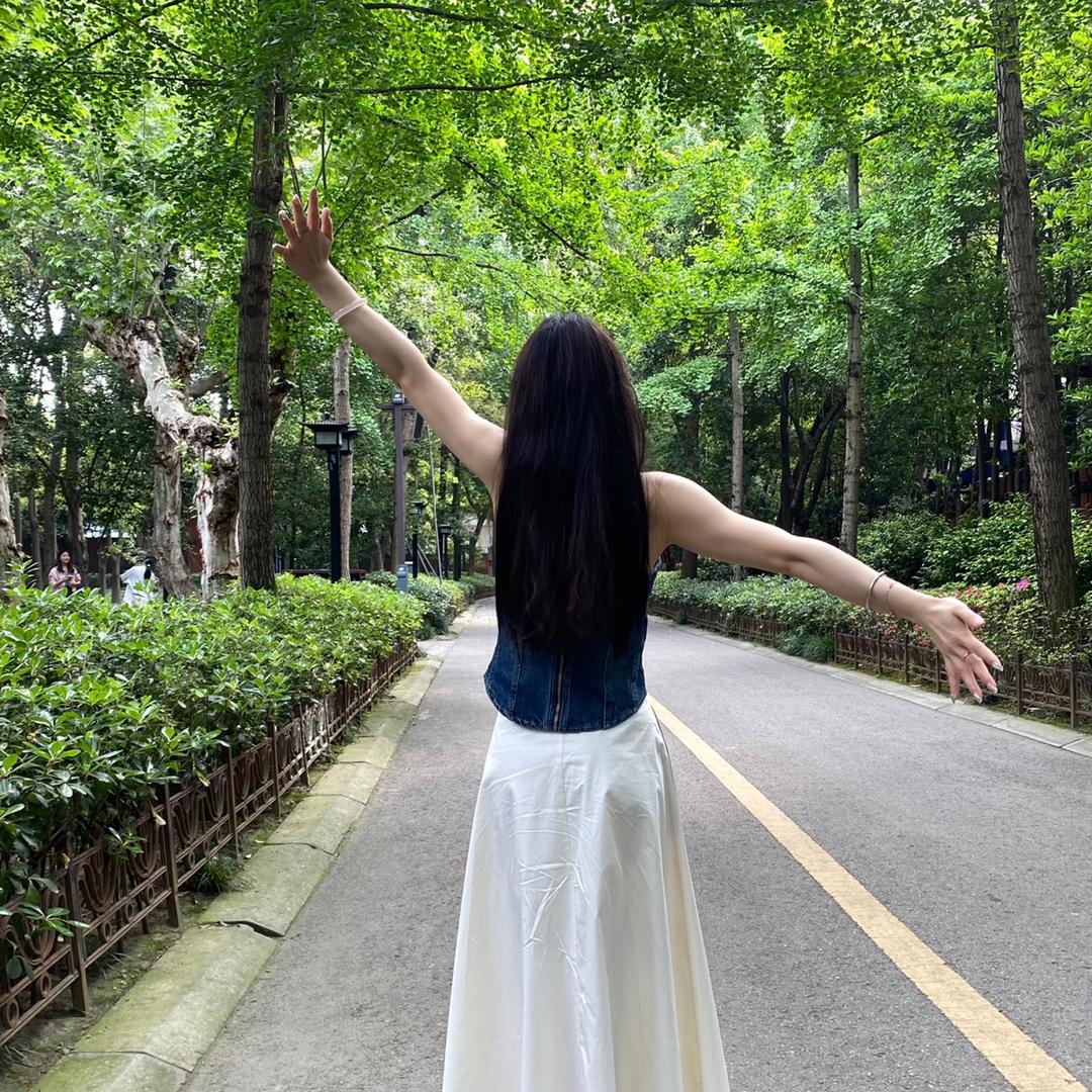 芒果味的仙女🧚‍♀️