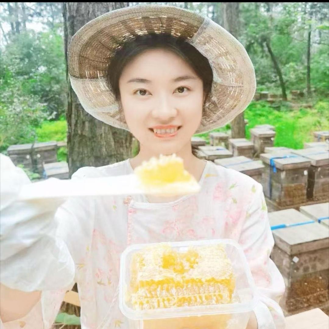 嫩哥嫩嫂的蜂蜜江湖