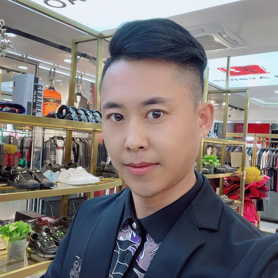 大道男装店