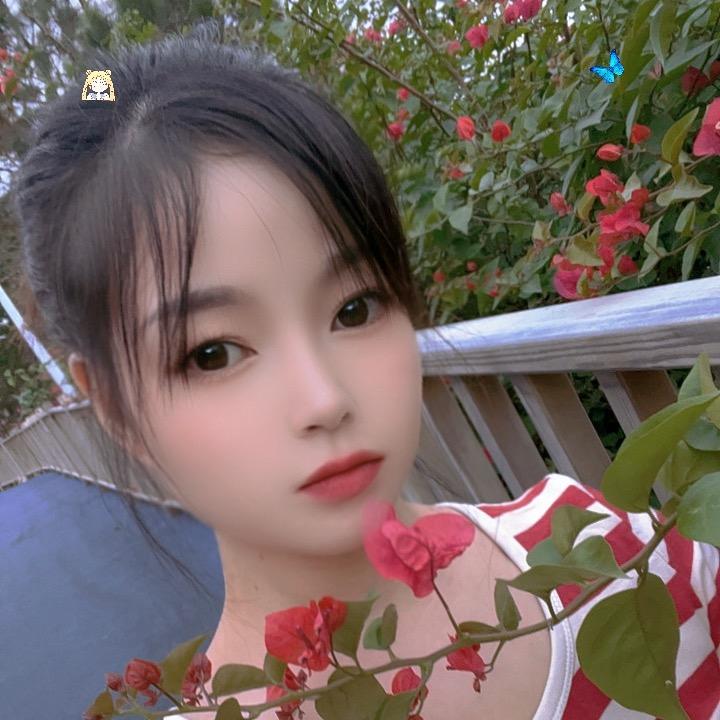 ⁵²º᭄ꦿ奶茶小丫头🎀