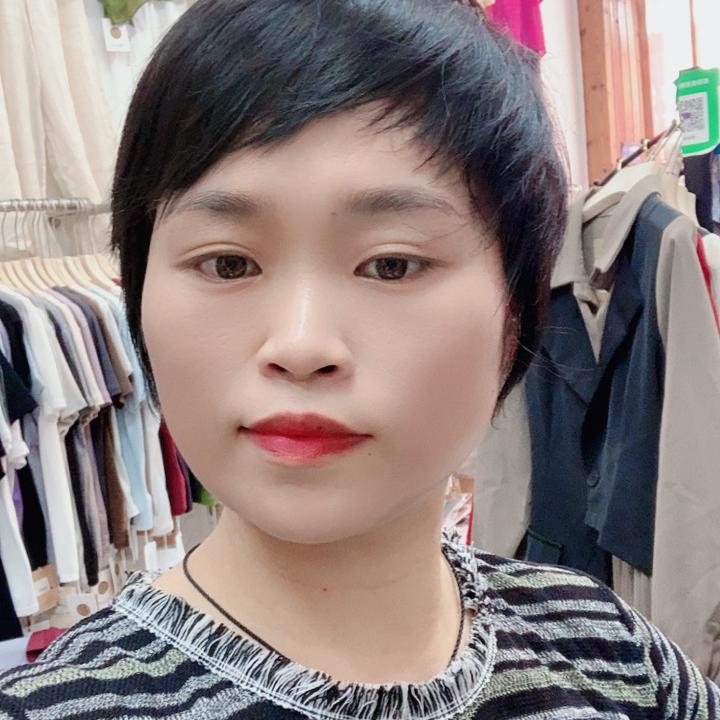 锦依佳女装