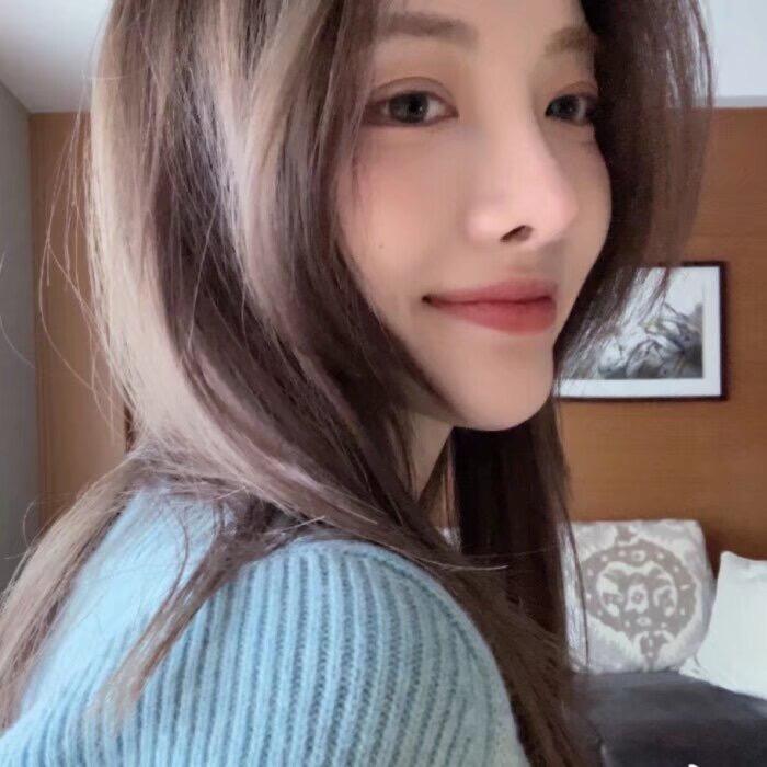 莹莹