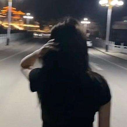 木子..