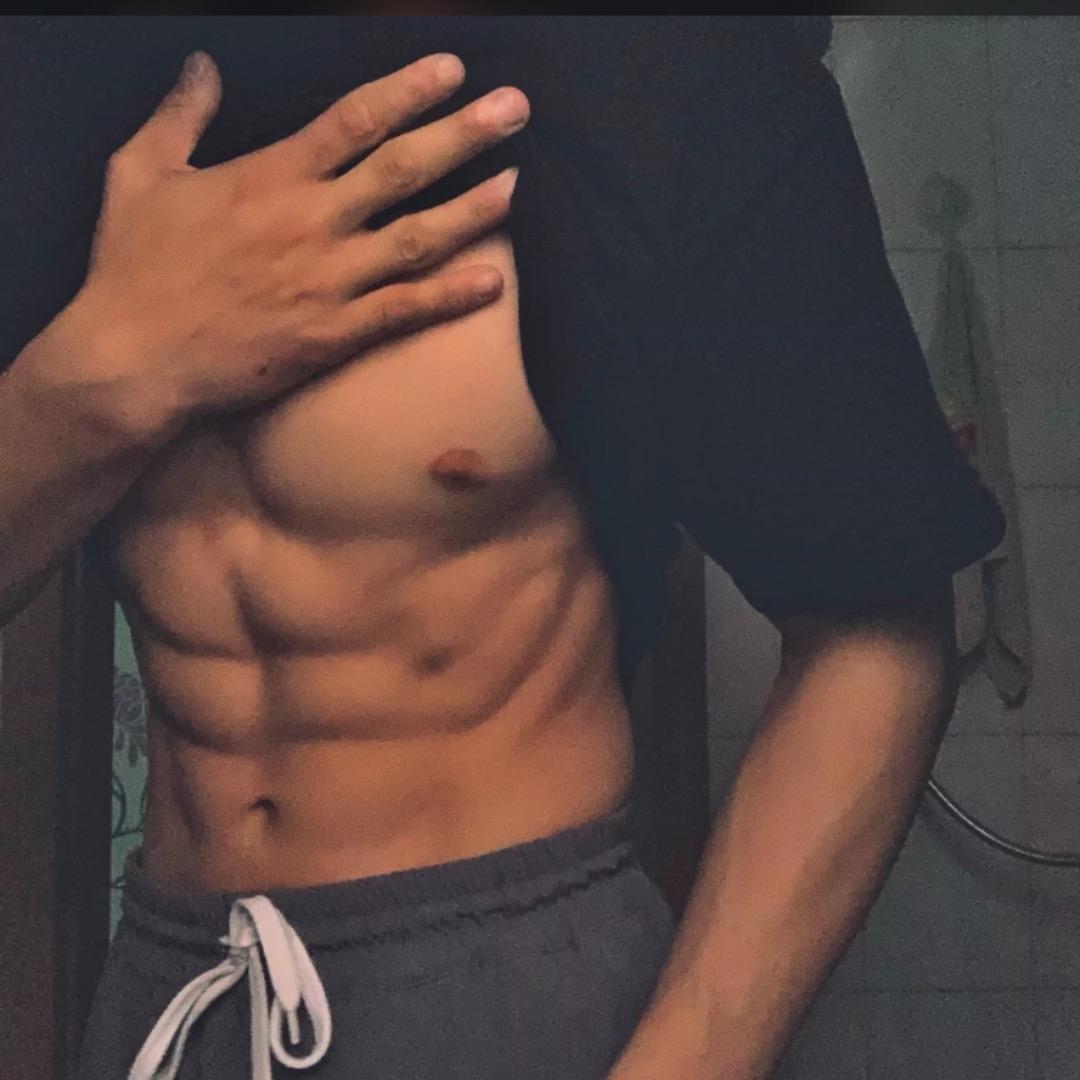 阿成吃不饱