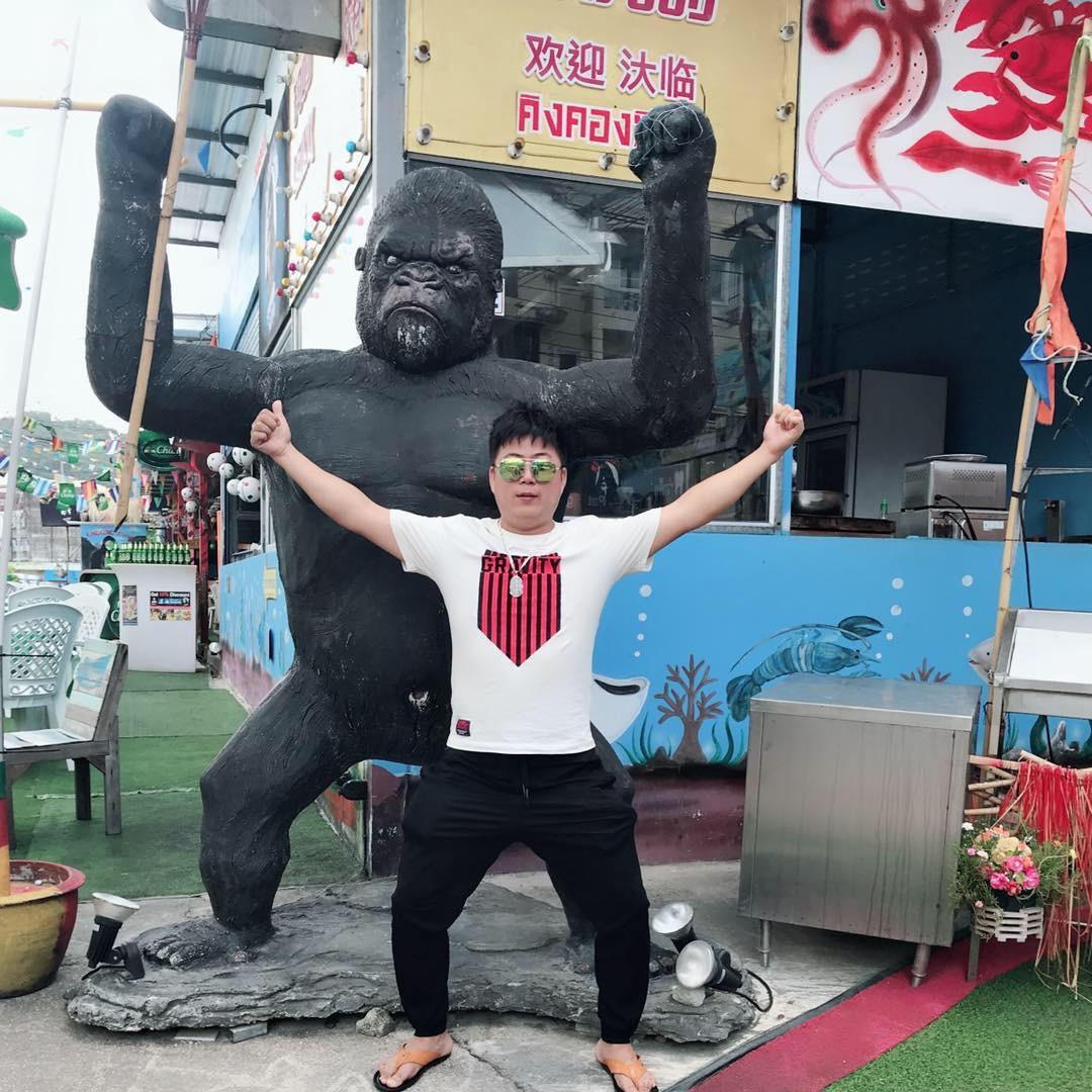 嘿！许战