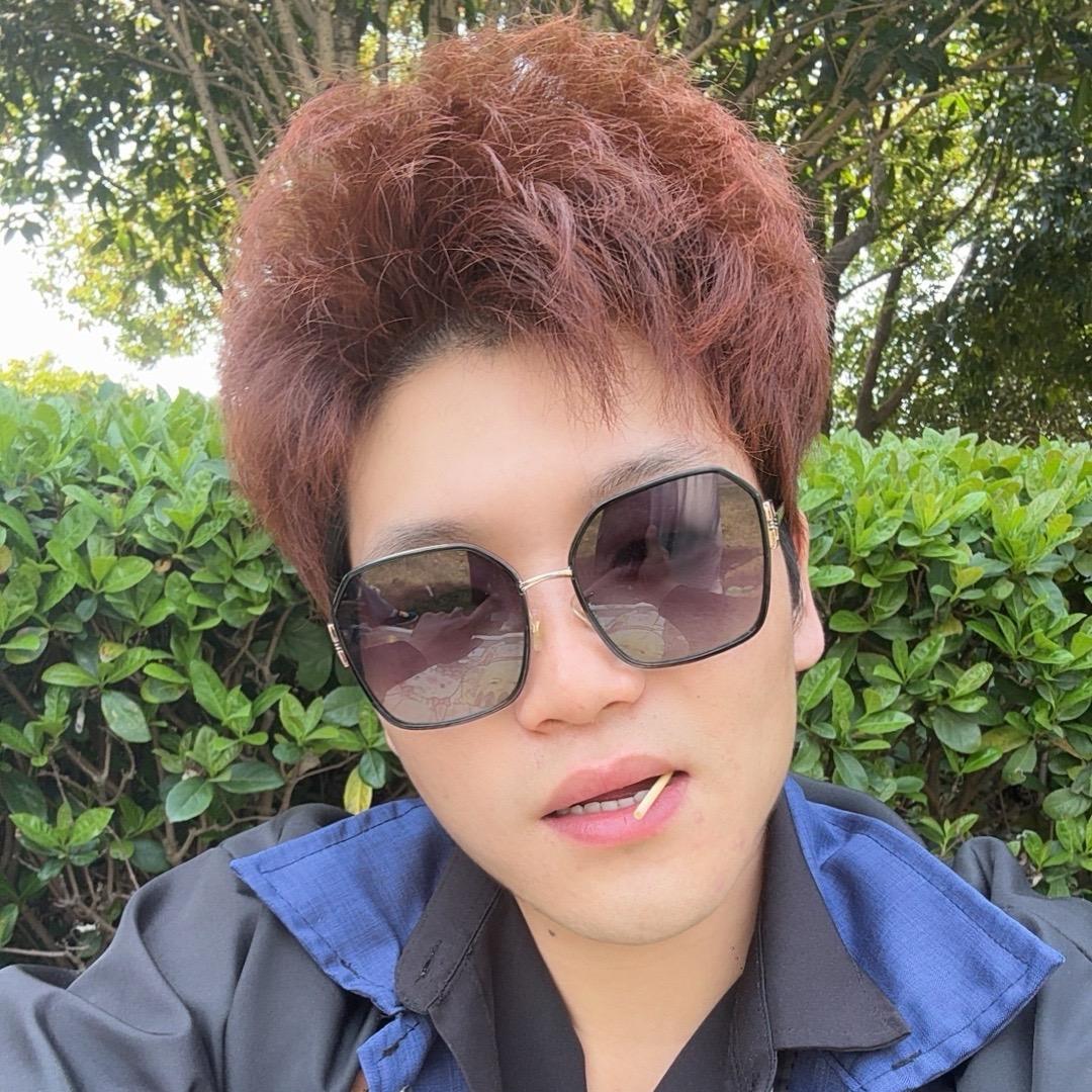 @爱唱歌的小吴同学