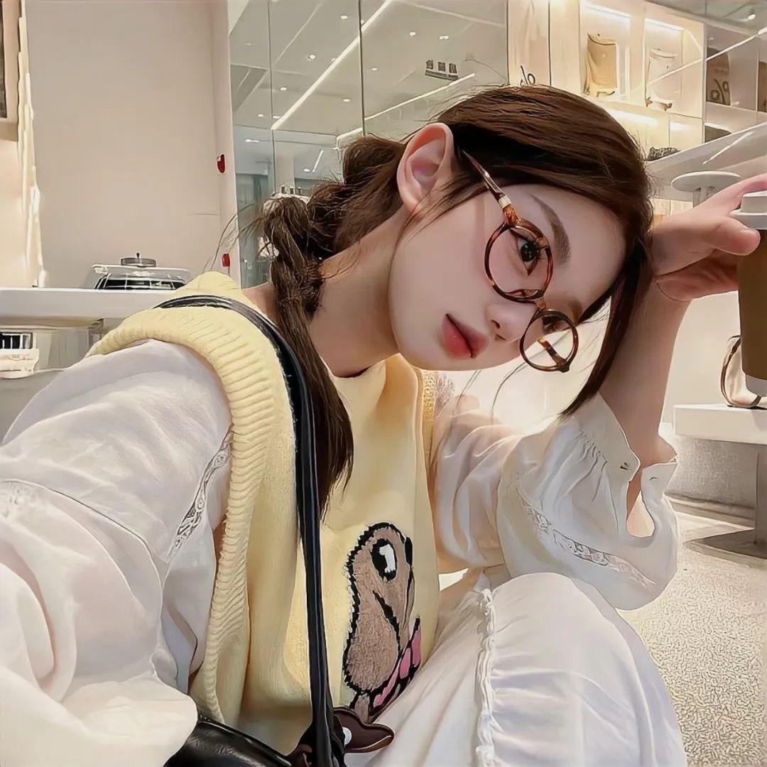 时光小屋潮玩饰品