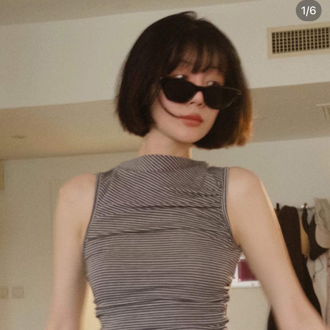 左柚-