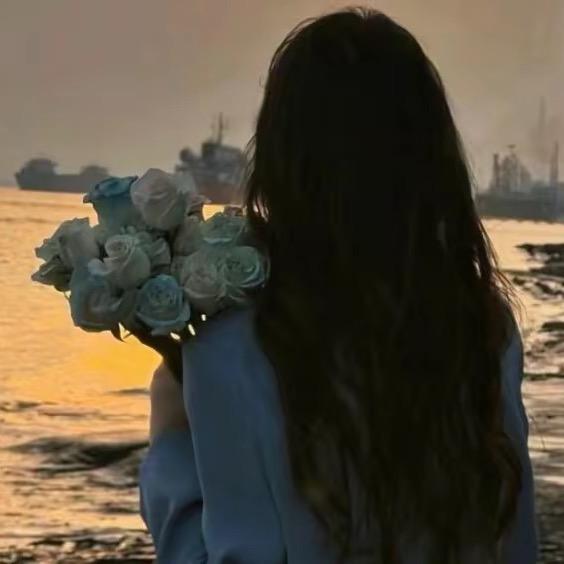 薇缇雅女装（清仓新号）