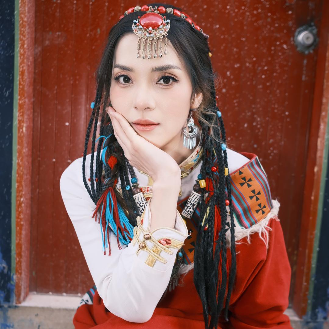雪儿头像