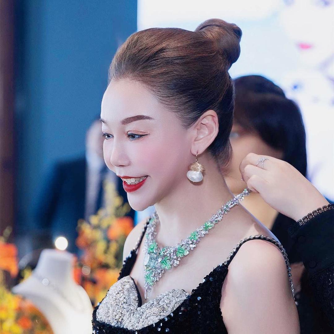 荆州女神李元华（直播号）