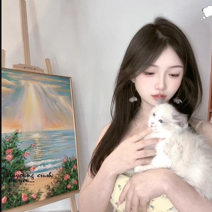 青青😁（手势舞）