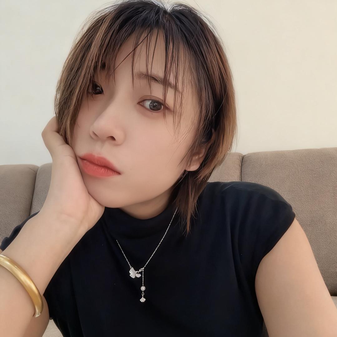 吖玲