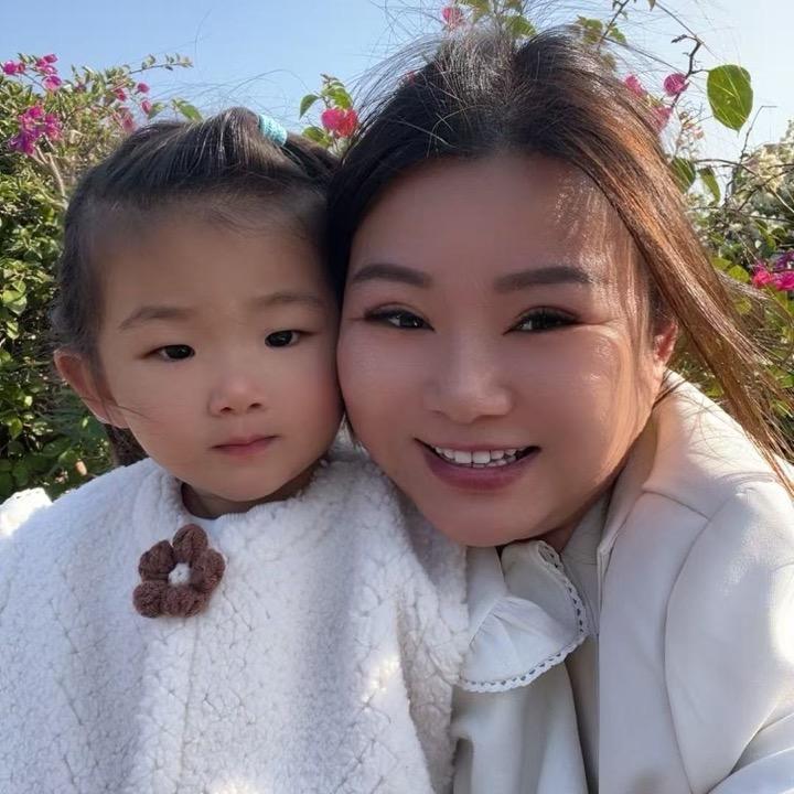 希希，不负韶华