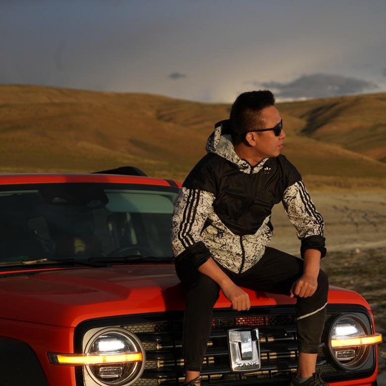 成都川藏新疆阿潘旅行